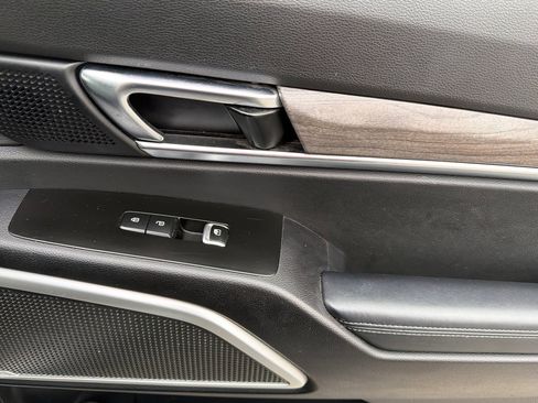 Used 2021 Kia Telluride EX w/ EX Premium Package image 23