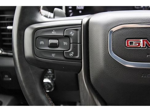 Used 2024 GMC Sierra 1500 AT4 w/ Technology Package AWD/4WD image 15