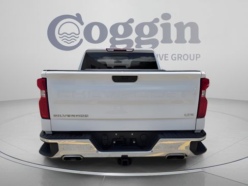 Certified 2021 Chevrolet Silverado 1500 LTZ AWD/4WD image 4