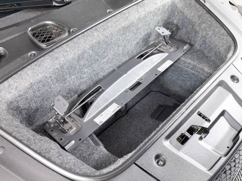 Used 2012 Audi R8 V10 AWD/4WD image 36