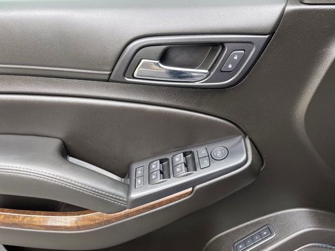 Used 2019 Chevrolet Tahoe LT RWD image 34