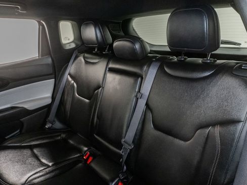 Used 2024 Jeep Compass Limited AWD/4WD image 25