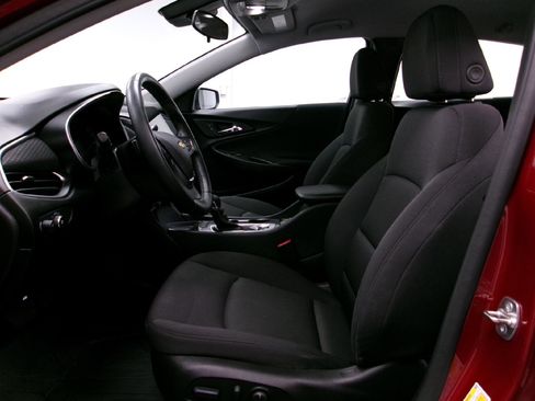 Certified 2024 Chevrolet Malibu RS image 8