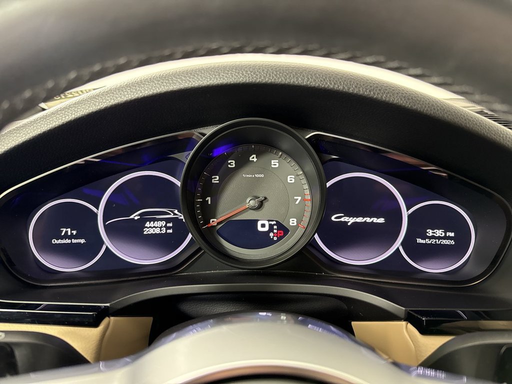 Certified 2023 Porsche Cayenne AWD/4WD image 37
