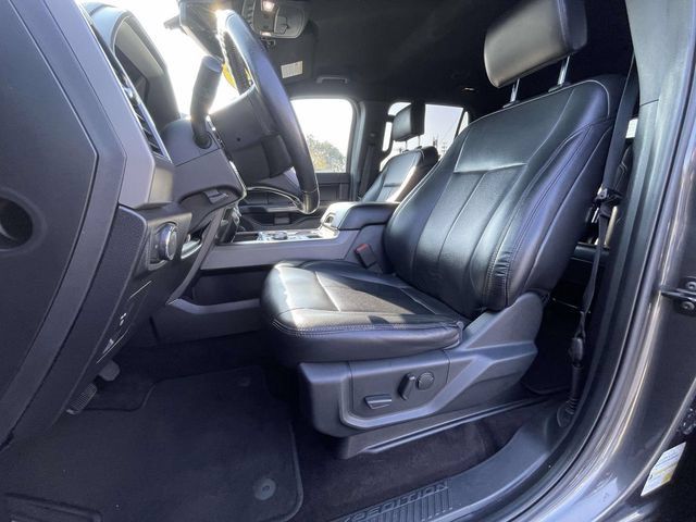 Used 2020 Ford Expedition XLT w/ Equipment Group 201A RWD image 17