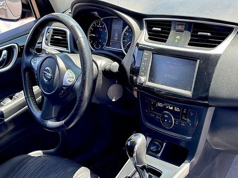 Used 2019 Nissan Sentra SV FWD image 25