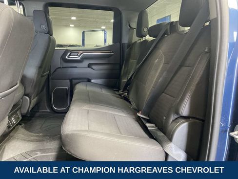 Used 2022 Chevrolet Silverado 1500 LT AWD/4WD image 33