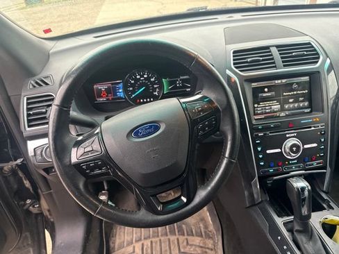 Used 2016 Ford Explorer Sport w/ Equipment Group 401A AWD/4WD image 13