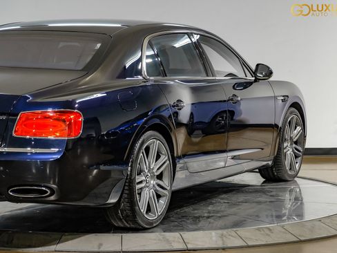 Used 2018 Bentley Flying Spur W12 AWD/4WD image 14