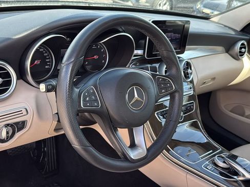 Used 2015 Mercedes-Benz C 300 4MATIC Sedan image 22