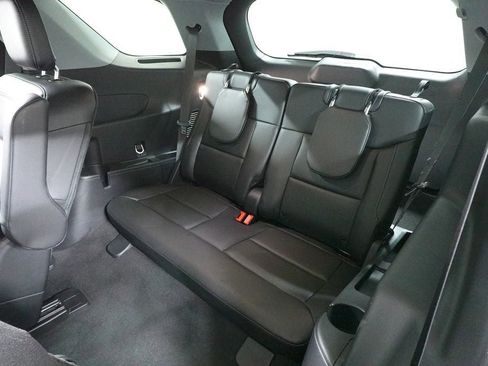 Used 2023 Ford Explorer XLT w/ Equipment Group 202A image 26