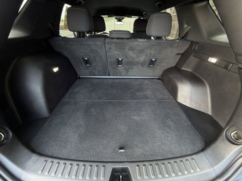 Used 2025 Chevrolet Equinox LT w/ Safety and Technology Package FWD image 25