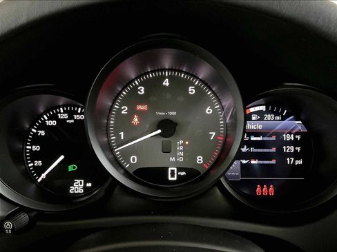 New 2026 Porsche Macan S image 17