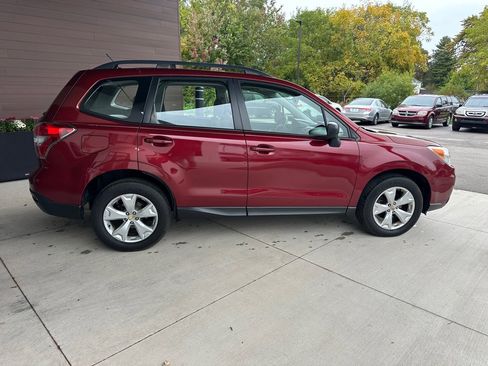 Used 2015 Subaru Forester 2.5i w/ Alloy Wheel Package image 8