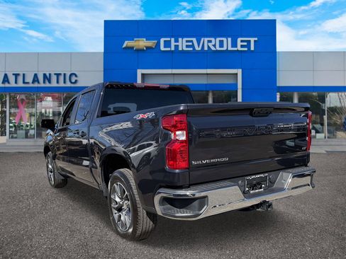 Used 2023 Chevrolet Silverado 1500 LT image 4