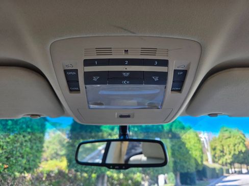 Used 2011 Lexus RX 350 2WD w/ Premium Pkg image 23