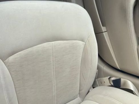 Certified 2013 Buick LaCrosse FWD image 7
