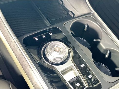 New 2026 Kia Carnival SX image 18