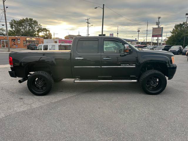 Used 2012 GMC Sierra 2500 Denali AWD/4WD image 4