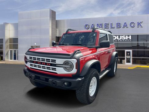 Used 2023 Ford Bronco Heritage Edition AWD/4WD image 2