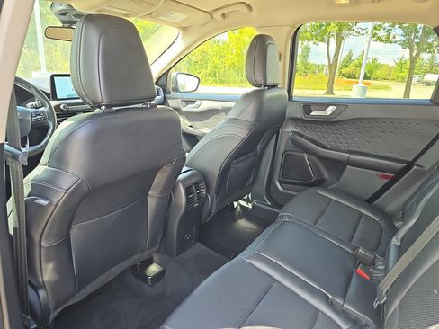 Used 2020 Ford Escape SEL AWD/4WD image 25