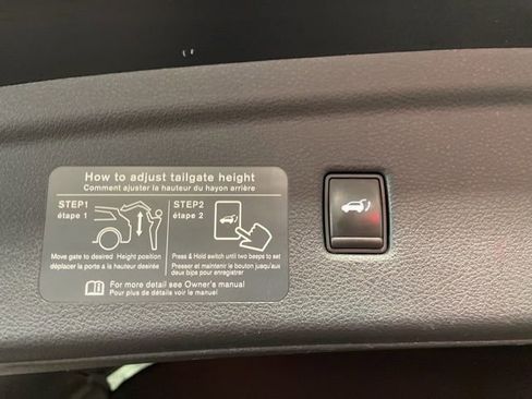 Used 2019 INFINITI QX50 Essential w/ Premium Heat Package image 38