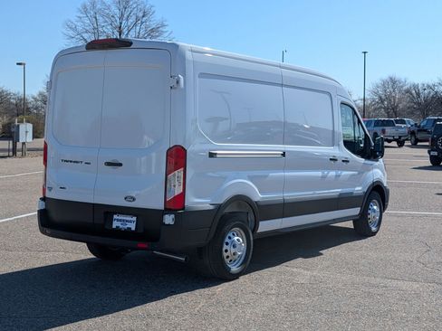 New 2026 Ford Transit 150 148 Medium Roof AWD image 4