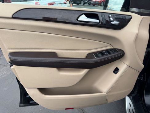 Used 2017 Mercedes-Benz GLE 350 4MATIC image 5