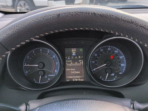 Used 2018 Toyota Corolla iM FWD image 24