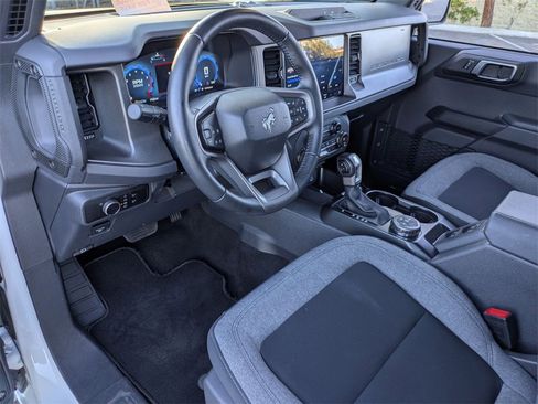 Used 2025 Ford Bronco Big Bend image 17