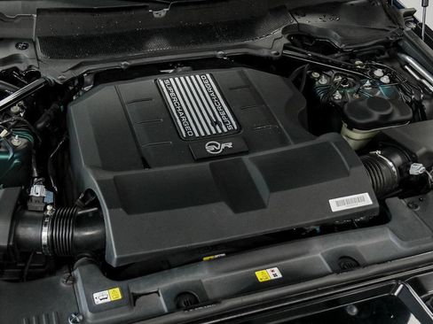 Used 2020 Land Rover Range Rover Sport SVR AWD/4WD image 6