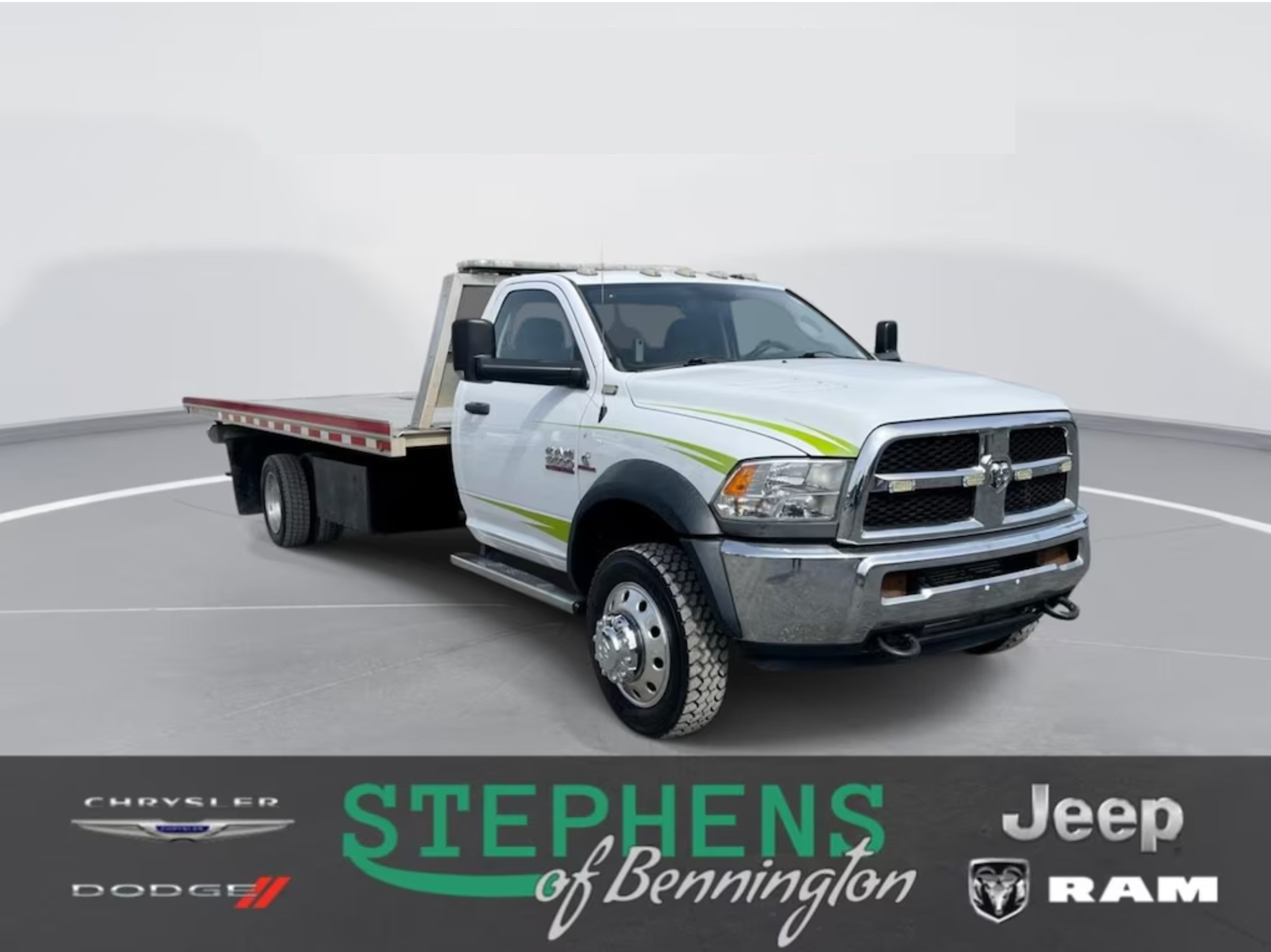 Used 2015 RAM 5500 Tradesman w/ Power & Remote Entry Group AWD/4WD image 1