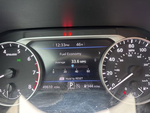 Certified 2024 Nissan Sentra SV image 29