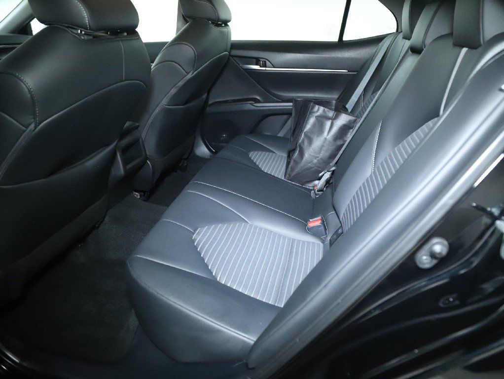 Used 2024 Toyota Camry SE FWD image 15