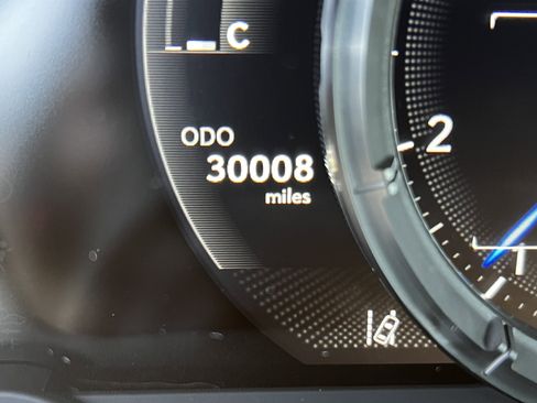 Certified 2024 Lexus ES 350 F Sport w/ Accessory Package (Z2) FWD image 20