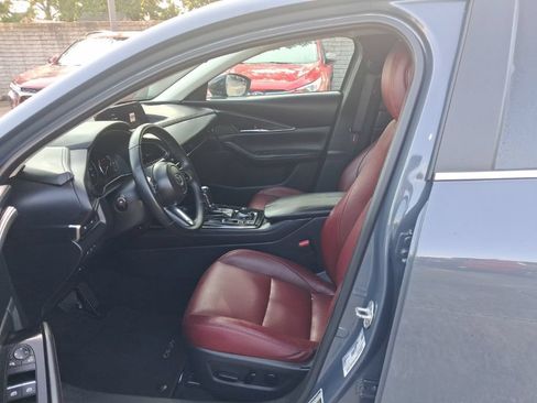 Used 2025 MAZDA CX-30 AWD 2.5 S w/ Preferred Package image 12