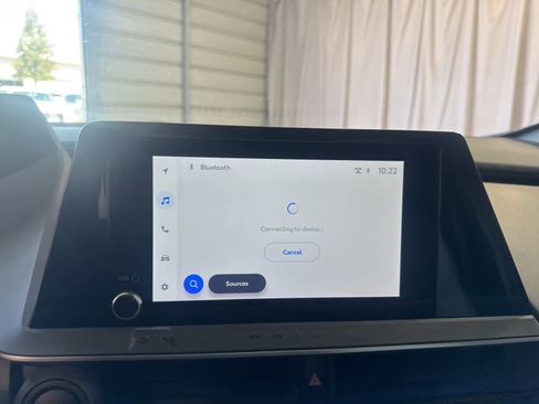 Used 2025 Toyota Prius XLE FWD image 23