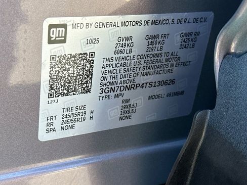 Used 2026 Chevrolet Equinox EV LT FWD image 40