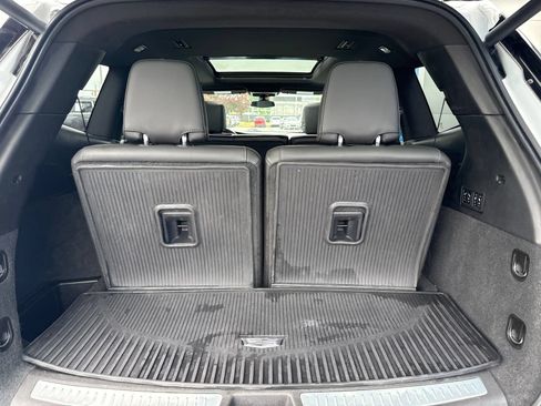Used 2020 Cadillac XT6 Premium Luxury AWD/4WD image 14