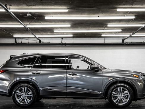 New 2026 Acura MDX SH-AWD image 6