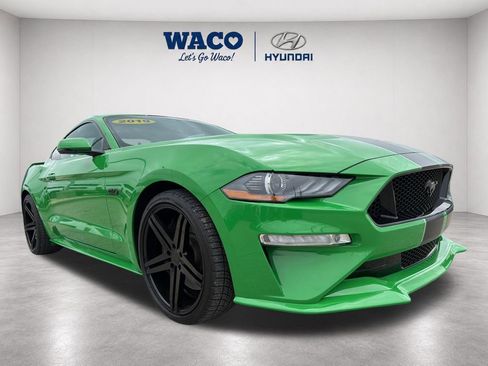 Used 2019 Ford Mustang GT Premium w/ GT Performance Package RWD image 12