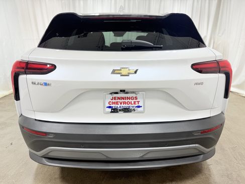 Used 2024 Chevrolet Blazer EV LT image 7