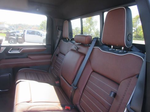 New 2026 GMC Sierra 2500 Denali Ultimate image 16