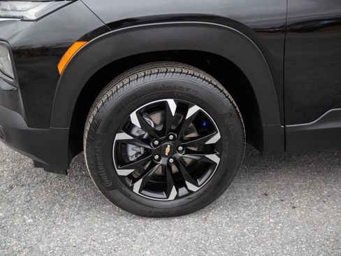 Used 2022 Chevrolet TrailBlazer LT w/ Convenience Package image 8