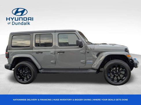 Used 2023 Jeep Wrangler Unlimited Sahara w/ Cold Weather Group image 8