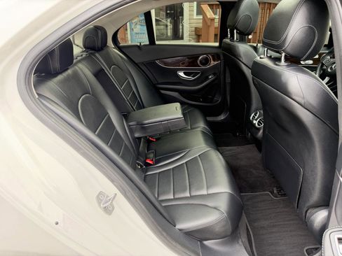 Used 2017 Mercedes-Benz C 300 4MATIC Sedan image 36