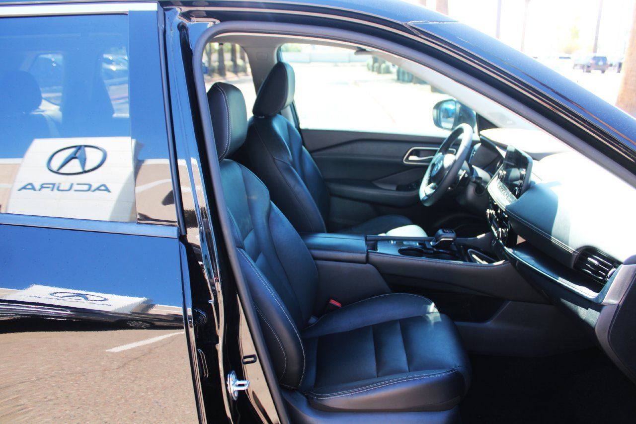 Used 2021 Nissan Rogue SL w/ Premium Package FWD image 15