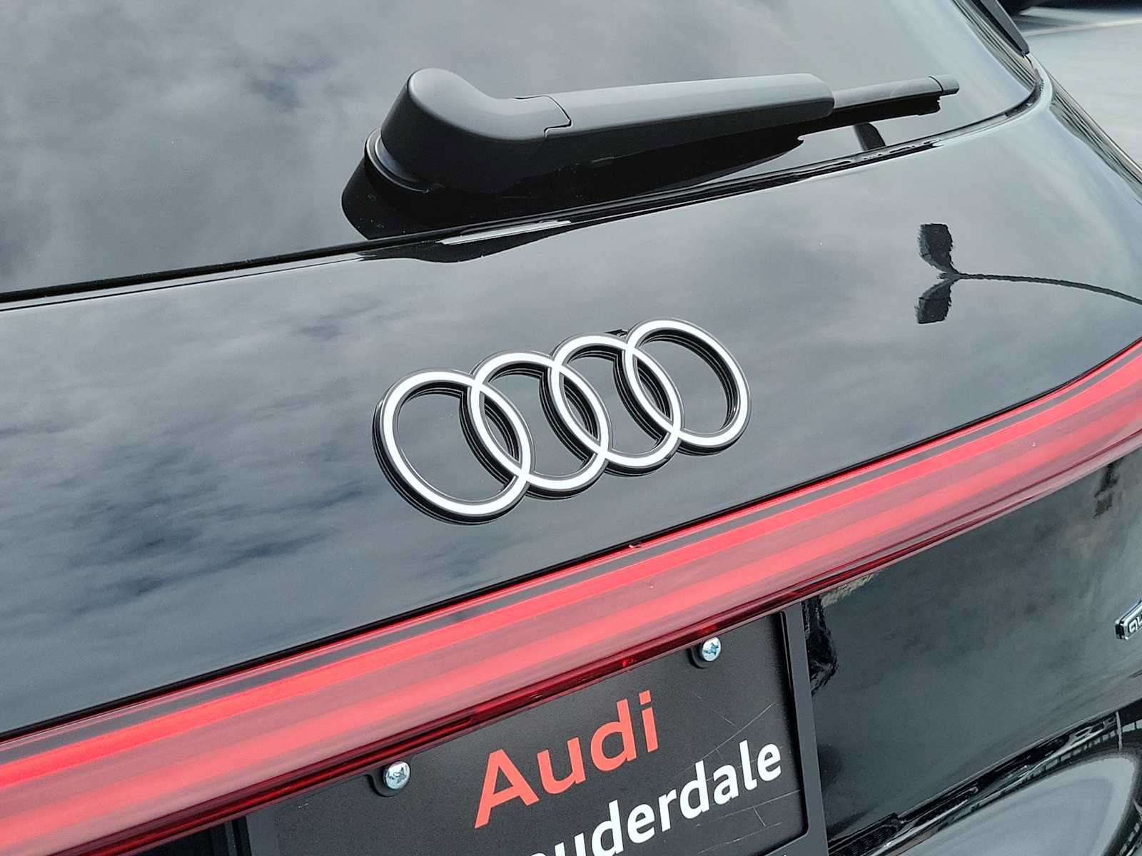 New 2026 Audi Q5 Premium Plus AWD/4WD image 10