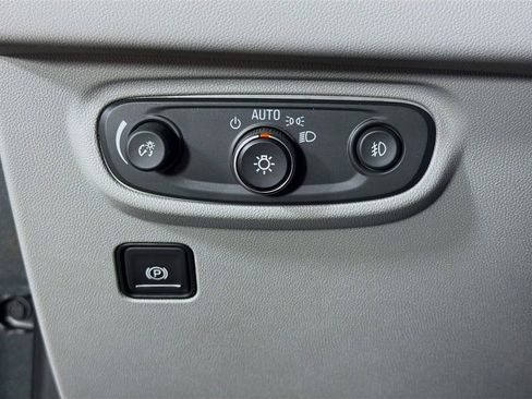 Used 2019 GMC Terrain SLT w/ Preferred Package image 10