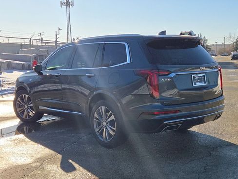 Used 2020 Cadillac XT6 Premium Luxury image 16